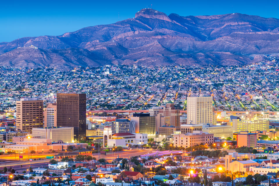 El Paso, Texas downtown city skyline at dusk
