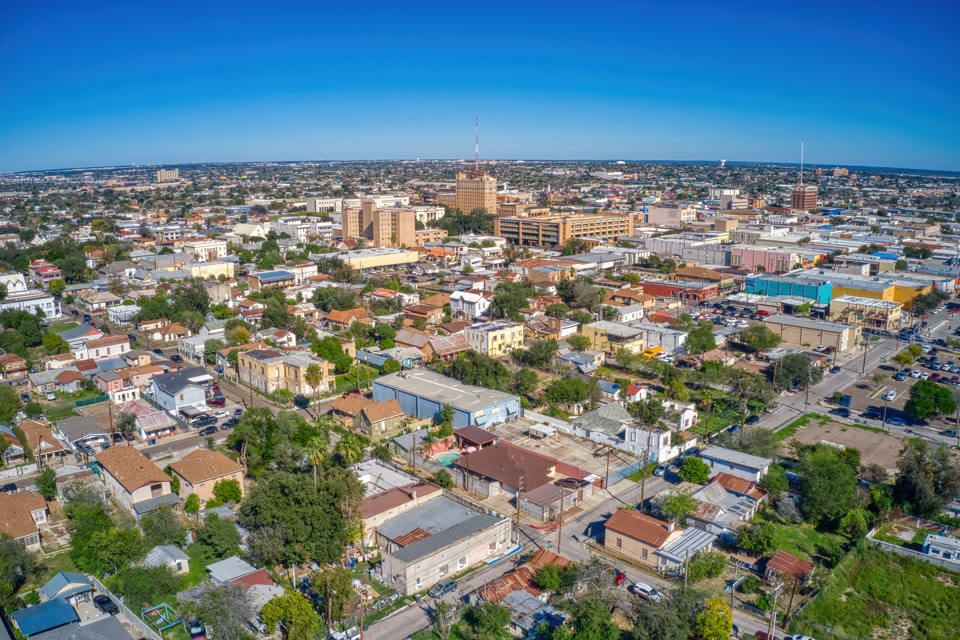 Aerial view of the border crossing between Laredo, Texas and Nuevo Laredo, Mexico